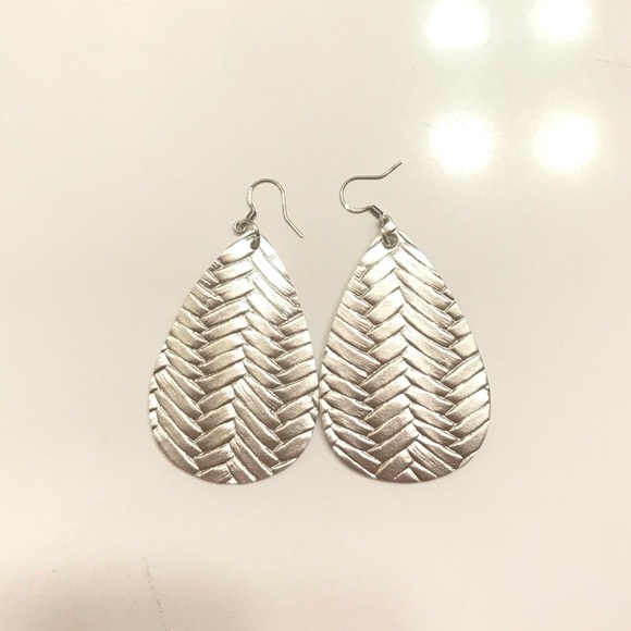 Jewelry - 🥂3 for $20 sale🥂